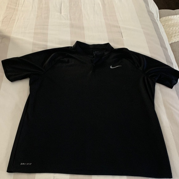 Nike Men's Black Polo Shirt - Picture 1 of 5